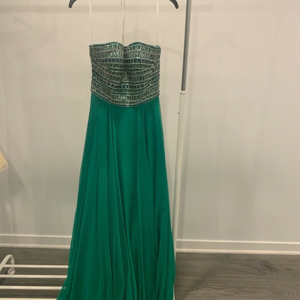 Sherri Hill Emerald Green Long Rhinestone Special Occasion/ Prom Dress SZ: 2